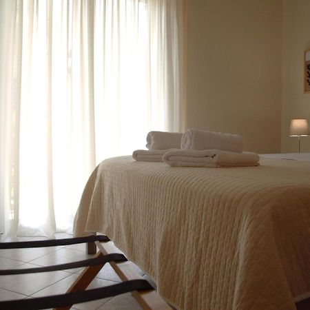 La Boheme Apartman Kiáto Kültér fotó
